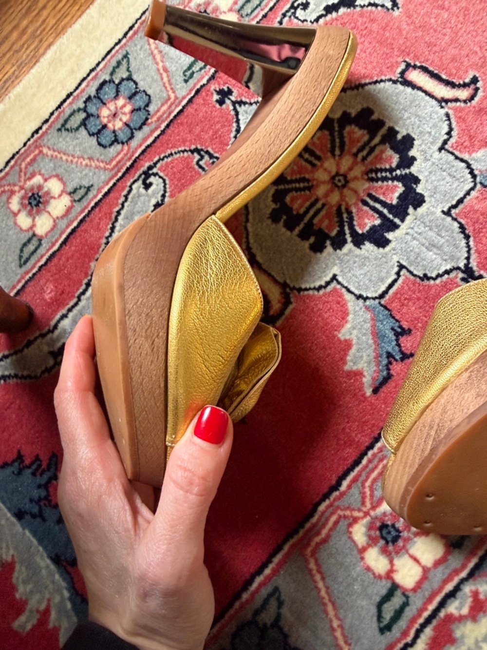 Yves Saint Laurent Vintage Gold Womens Slide Sandals with Rosette Accent size 36 - Picture 9 of 13